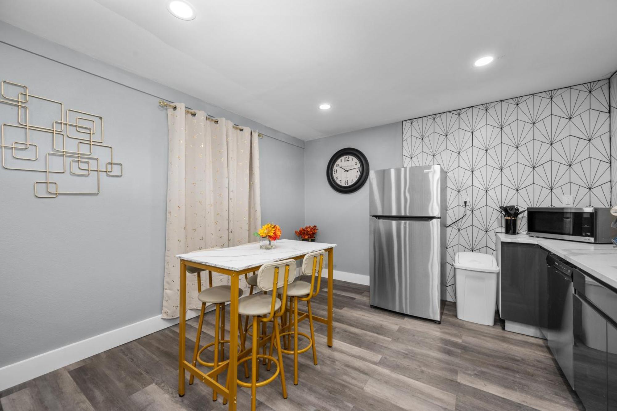 Modern 2Br City Center Getaway With Free Park Х'юстон Екстер'єр фото